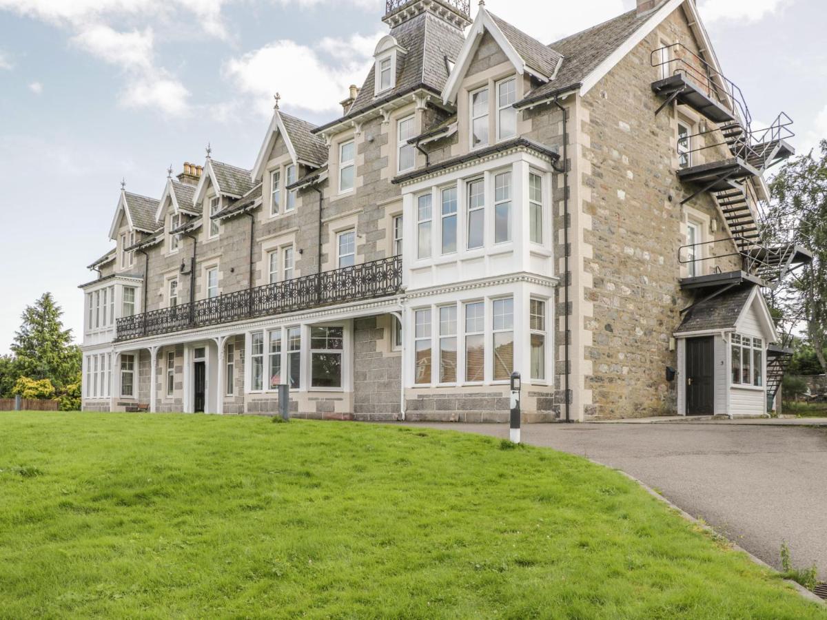 10 Monarch Country Apartments Newtonmore Eksteriør bilde