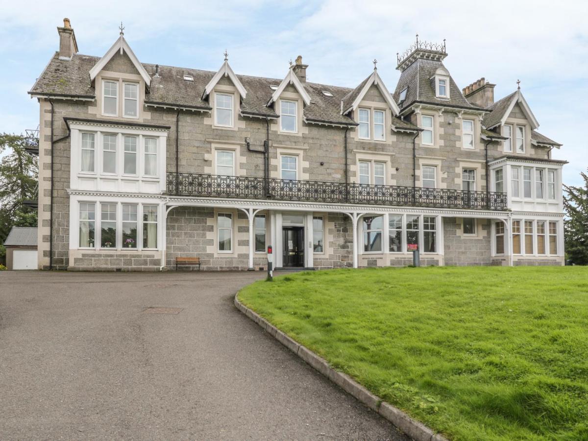 10 Monarch Country Apartments Newtonmore Eksteriør bilde